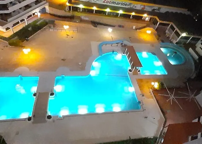 Lux Casa House *