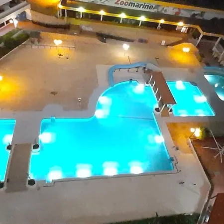 Lux Casa House *