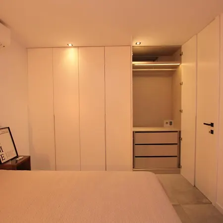 Lux Casa House *