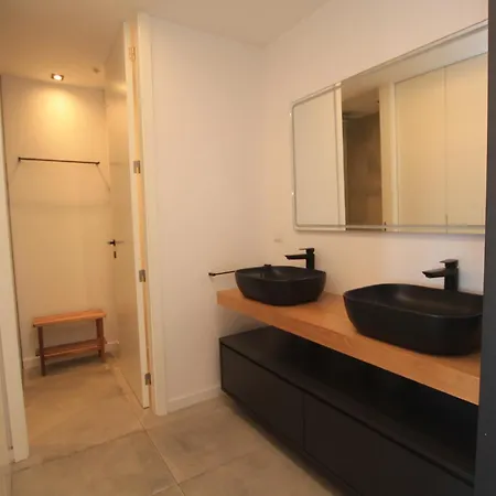 Lux Casa House *